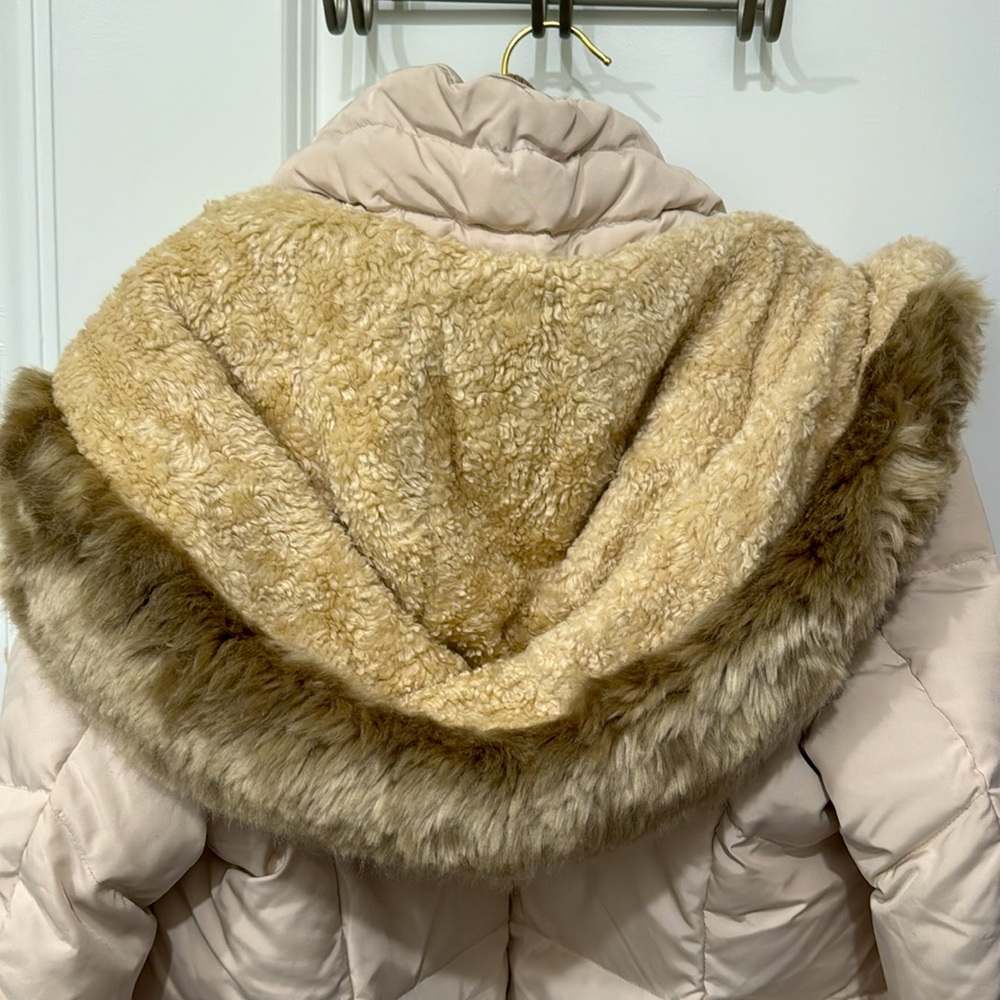 Vince Camuto Cream Puffer Winter Dessert in a Front Zipper Coat M - Picture 6 of 13